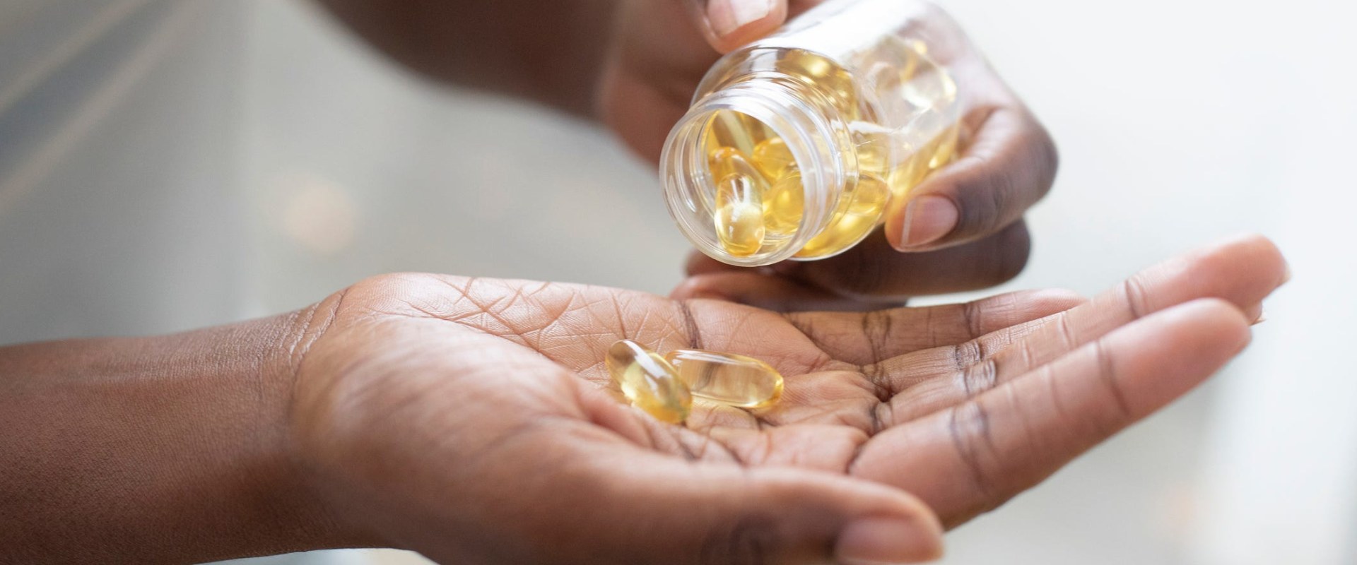 Essential Guide to Meeting Calcium and Vitamin D3 Needs for Adults Aged 51-70